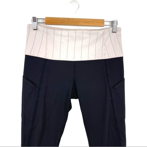 Lululemon Can't Stop Crop High Rise Runners Leggings Black / Slalom Stripe 8 - Picture 4 of 16